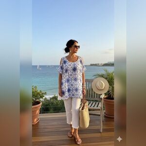 Solitaire Swim 2X Tunic Top Blue White Embroidered Eyelet Cold Shoulder Boho